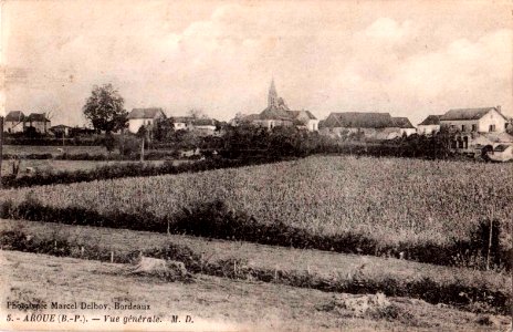 Aroue (64) - vue générale 1