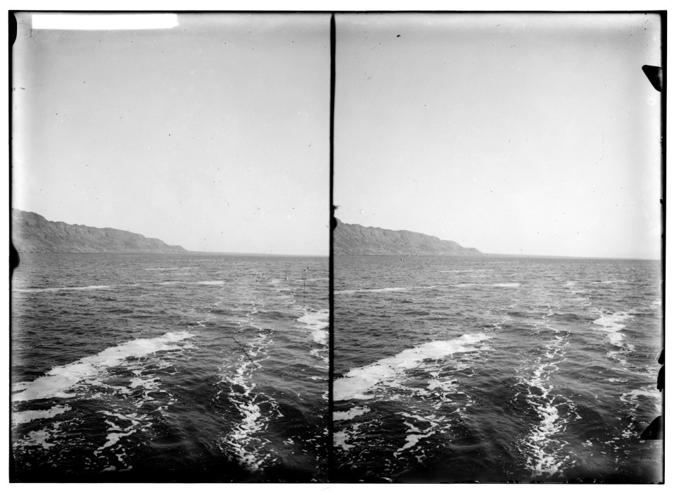 Around the Dead Sea. Streaks of foam LOC matpc.01744