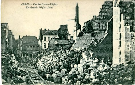 ARRAS - Rue des Grands Vieziers