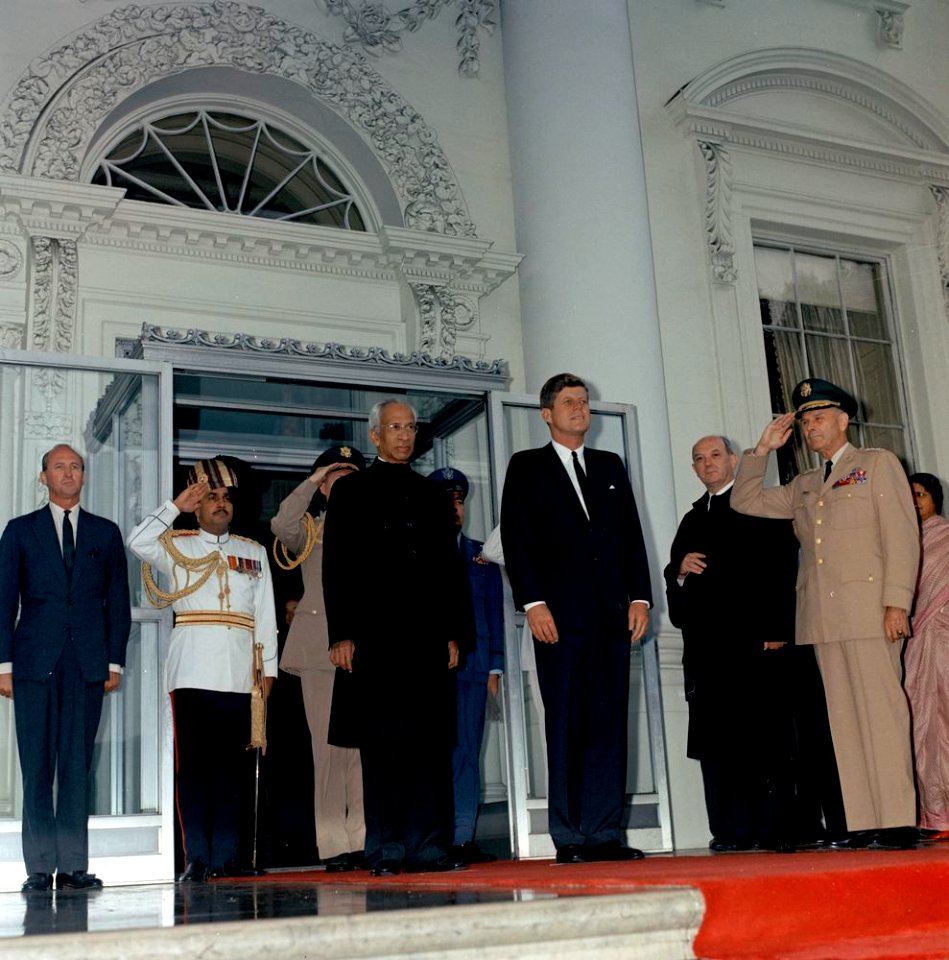 Arrival Ceremonies for President of India, Dr. Sarvepalli Radhakrishnan (4)