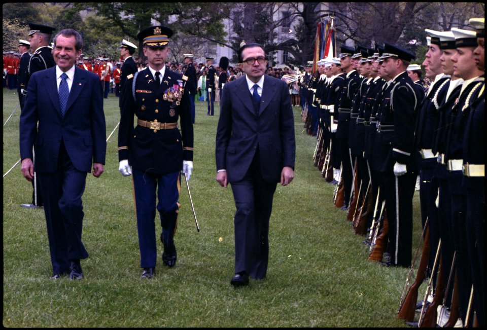 Arrival ceremony for Giulio Andreotti, President of the Council of Ministers of the Italian Republic - NARA - 194501