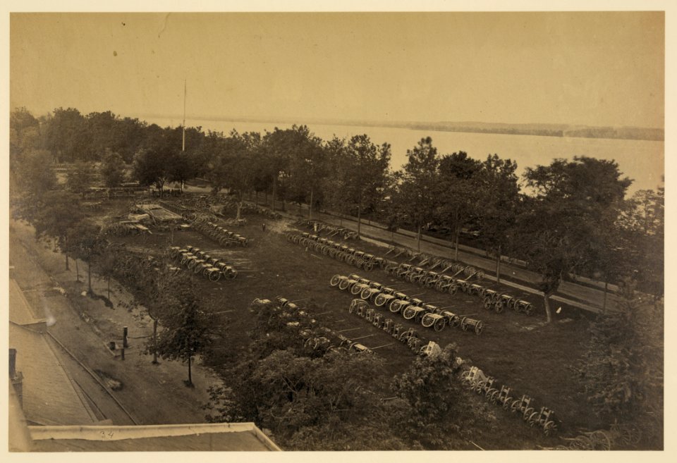 Arsenal yard, Washington, D.C., from roof of model arsenal LCCN2006683266