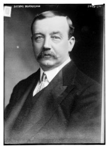 Arthur Henderson LCCN2014699145
