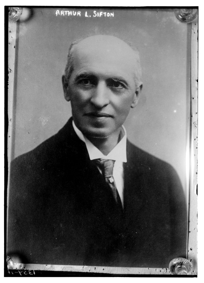 Arthur L. Sifton LCCN2014687295