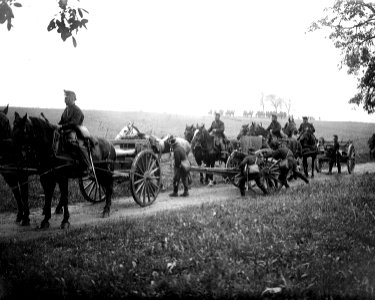Artillerie beim Aufprotzen - CH-BAR - 3236394