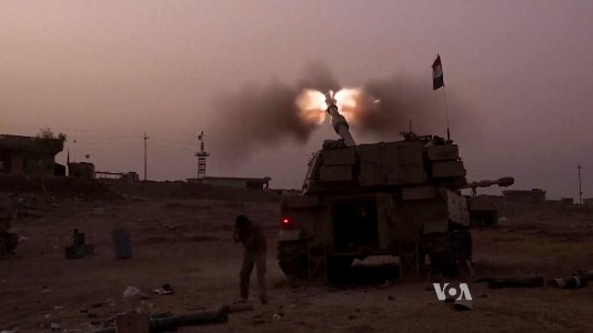 Artillerie irakienne Mossoul VOA(2)