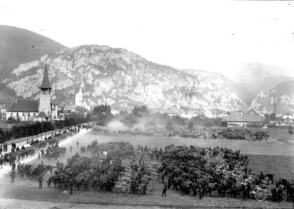 Artillerie - Park und abmarschierende Artillerie - CH-BAR - 3237675