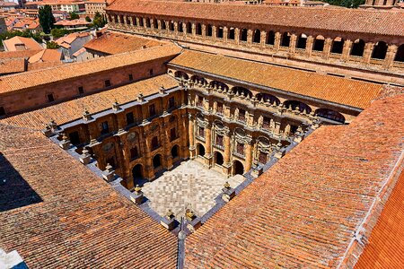 Building architecture pontifical university
