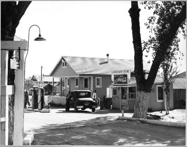 Arvin Kern County, California. Photograph made from the entrance of the Arvin Farm Labor Camp (F.S.A . . . - NARA - 521768