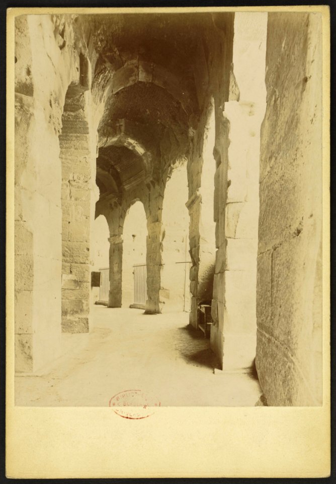 Arènes de Nîmes - J-A Brutails - Université Bordeaux Montaigne - 1333
