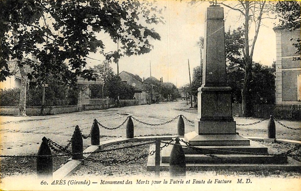 Arès - monument aux morts