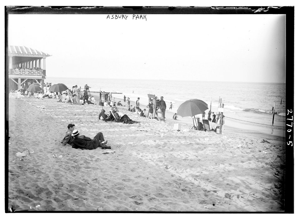 Asbury Park LCCN2014693658