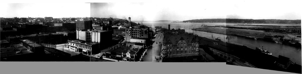 Asahel Curtis panorama of Tacoma manufacturing district and tide flats, 1912 photo