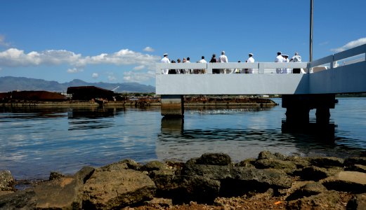 Ashes of Pearl Harbor survivor scattered at USS Utah Memorial 150702-N-GI544-149