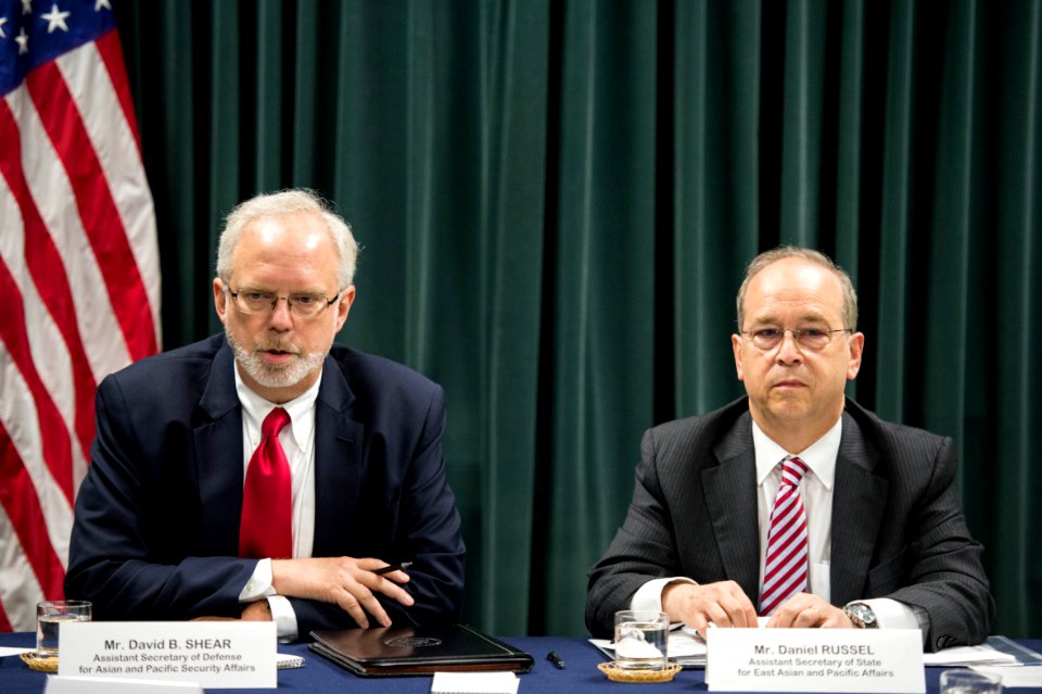 Assistant Secretaries Russel and Shear Address Media in Tokyo - Flickr - East Asia and Pacific Media Hub (3)