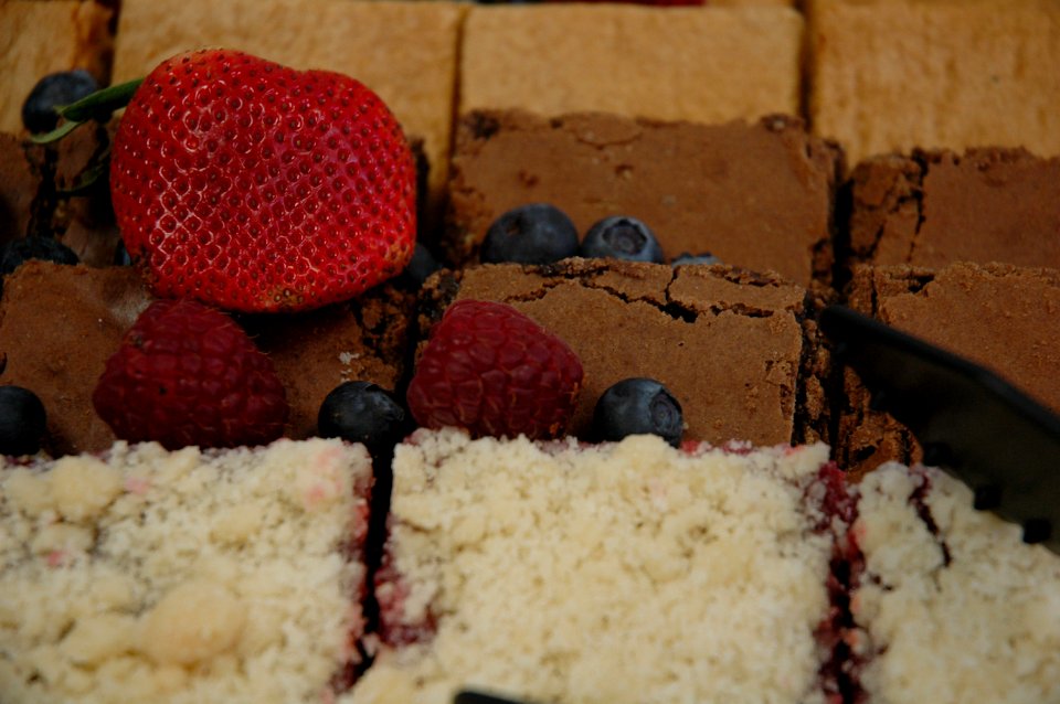 Assorted desserts