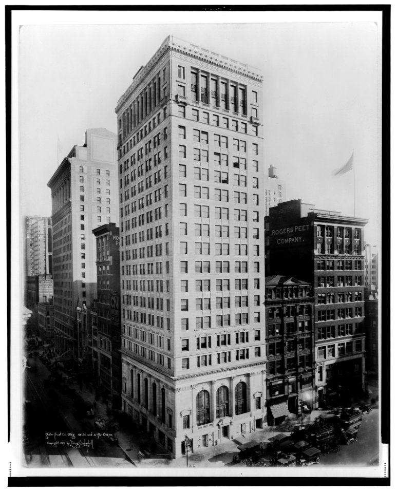 Astor Trust Co. Bldg., 42nd St. and 5th Av. LCCN99402738