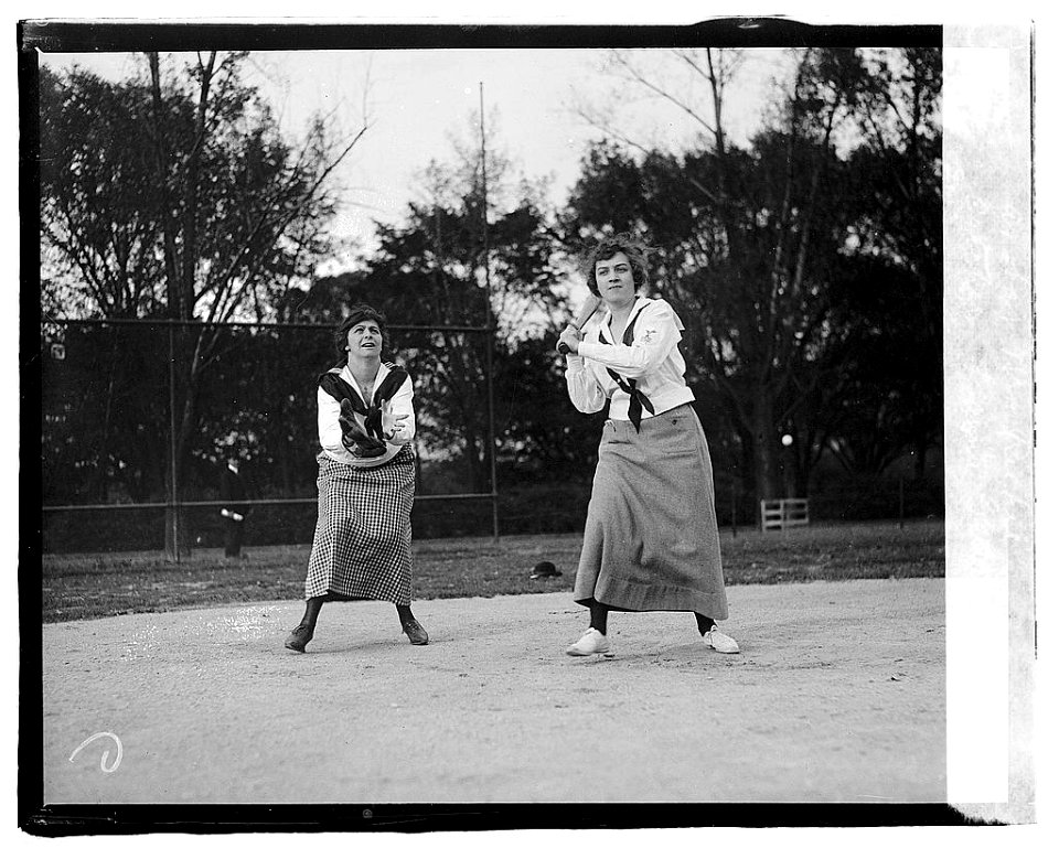At bat, Mrs. Richie; catcher, Fannie Gearhart LCCN2016827125
