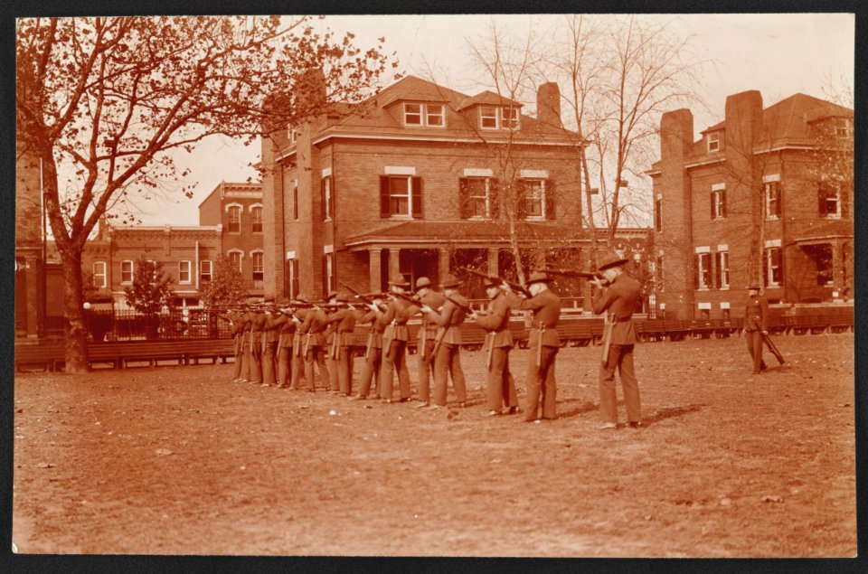 At drill, Marine Barracks, Washington, D.C. LCCN2011661516