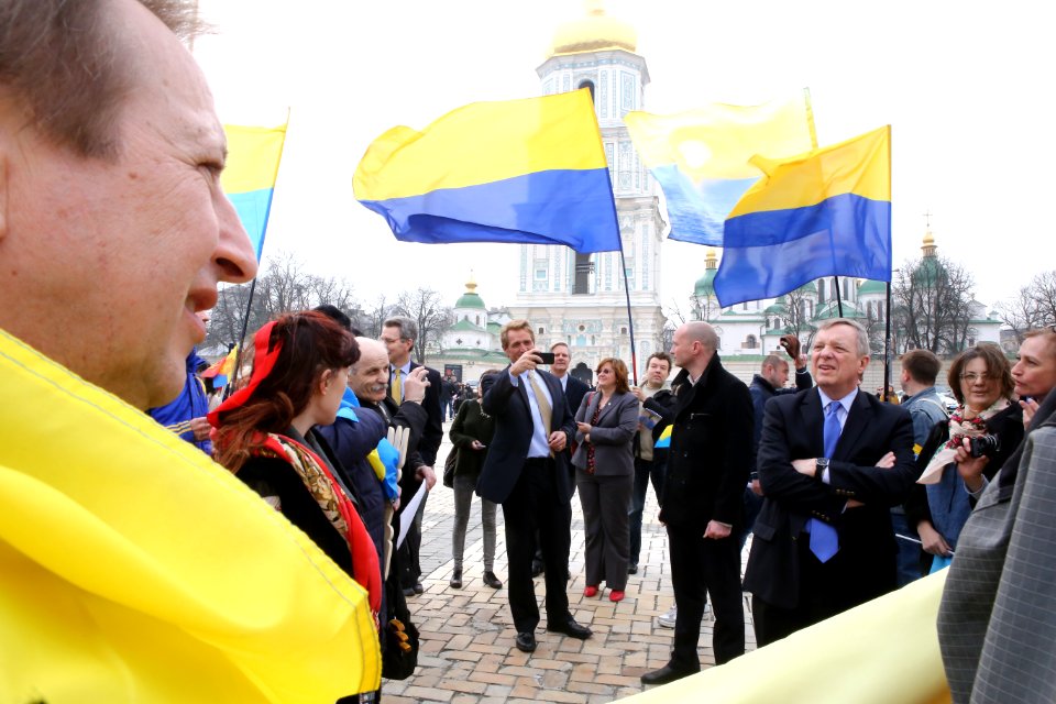 At St. Sophia Square (13176699223)