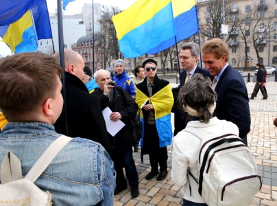 At St. Sophia Square (13176698093)
