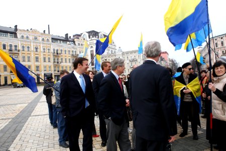 At St. Sophia Square (13176701173)