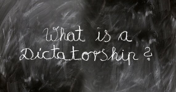 Teaching question demokratie
