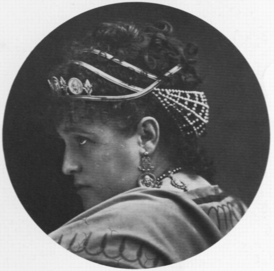 Atelier Nadar - Gabrielle Krauss (1842-1906), Sängerin, in »Polyeucte« (Zeno Fotografie)