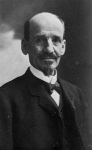 Atelier Nadar - Ferdinand Foureau (1850-1914), Afrikaforscher und Gouverneur (Zeno Fotografie)