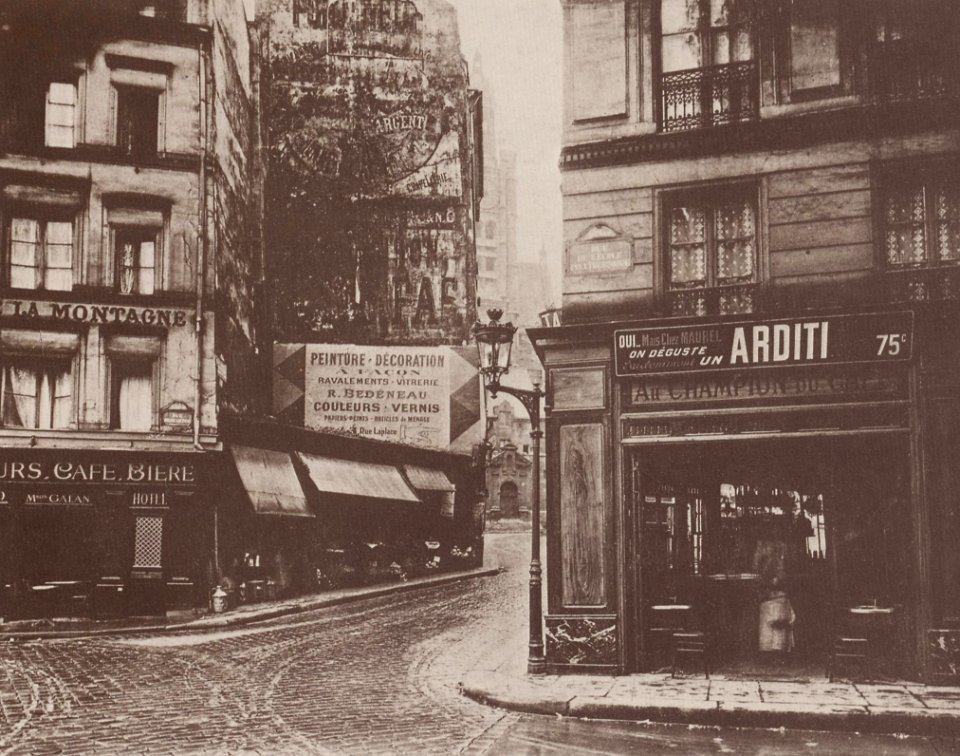 Atget, Eugène - Alte Häuser, alte Straßen, pittoreske Ansichten, Rue de la Montagne – Sainte Geneviève (Zeno Fotografie)