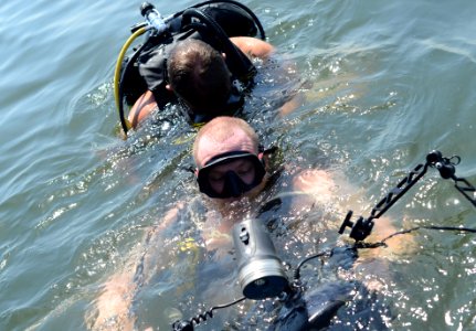 ATFP Dive 130930-N-PX130-033