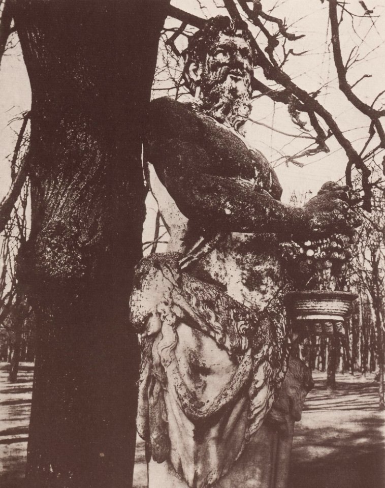 Atget, Eugène - Historische Stätten, Bacchus in Versailles (Zeno Fotografie)