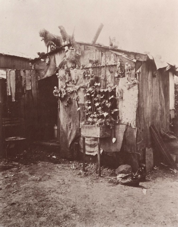 Atget, Eugène - Die Bannmeile, Baracke an der Porte de Montreuil (Zeno Fotografie)