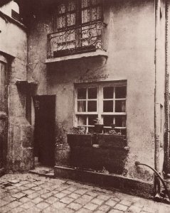Atget, Eugène - Alte Häuser, alte Straßen, pittoreske Ansichten, Conciergerie in der Rue Domat No. 12 (Zeno Fotografie)