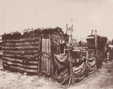 Atget, Eugène - Die Bannmeile, Trödlerhütten an der Porte de Montreuil (Zeno Fotografie)