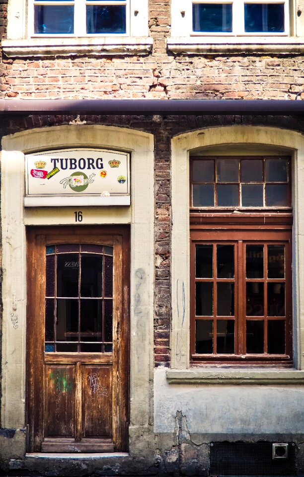 Window building hauswand