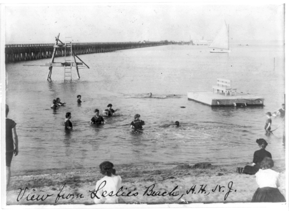 Atlantic Highlands, N.J.- view from Leslie's Beach - bathers, diving board, and jetty LCCN2007682451