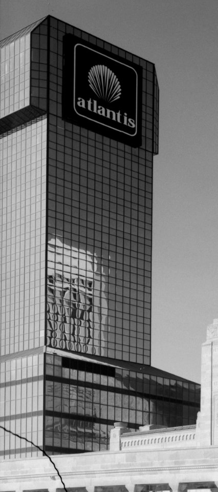 Atlantic City Convention Hall, On Boardwalk, West of Mississippi Avenue, Atlantic City (Atlantic County, New Jesey) (cropped) photo