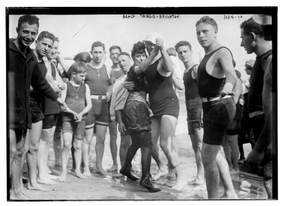 Beach Tango - Brighton LCCN2014696445