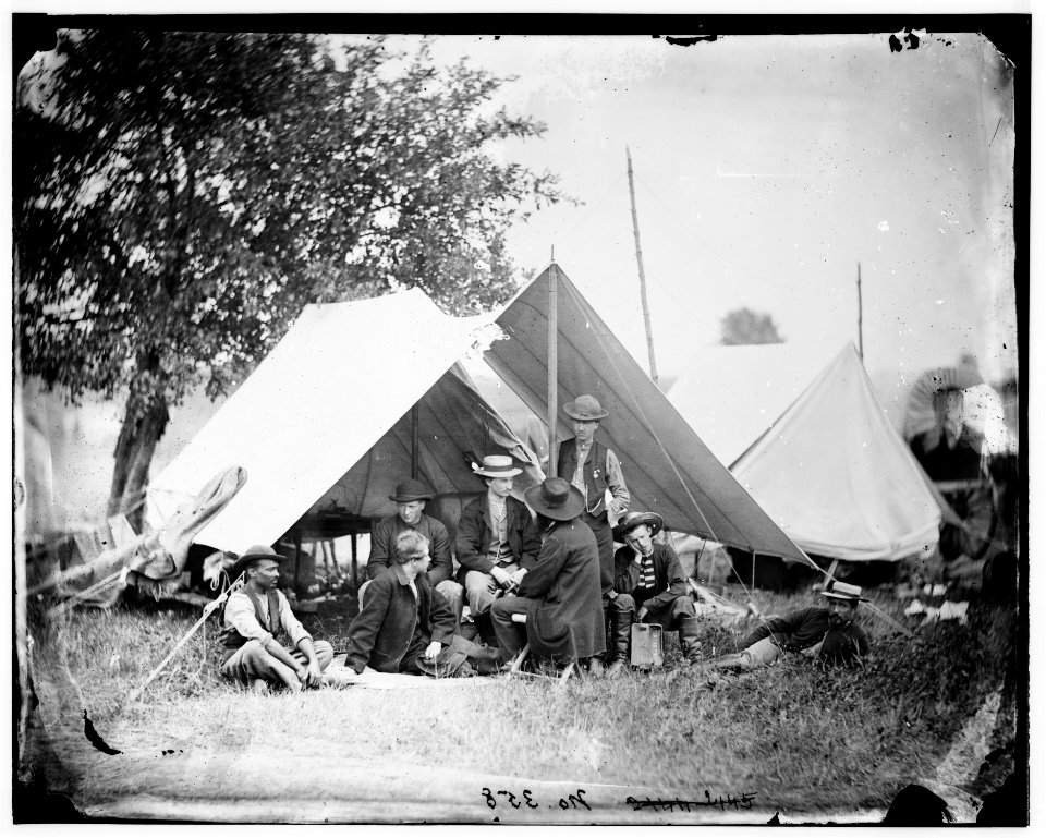 Bealeton, Va. Group of military telegraph operators, headquarters, Army of the Potomac LOC cwpb.03771