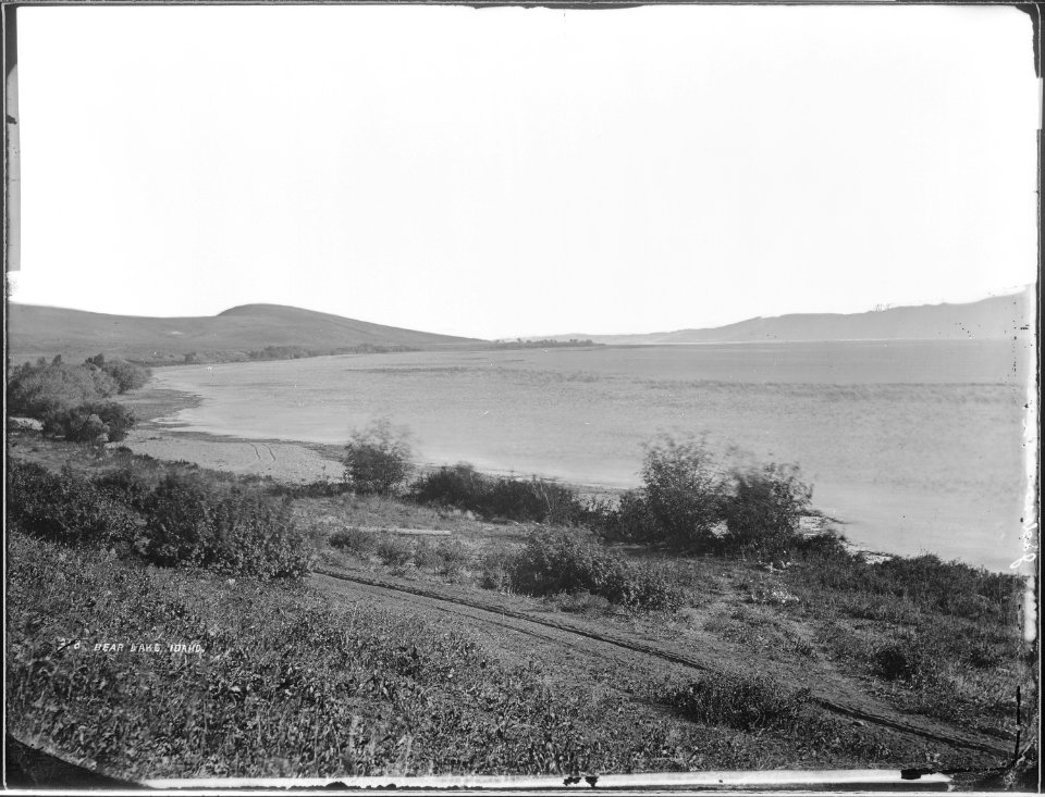Bear Lake, Bear Lake County, Idaho - NARA - 516732