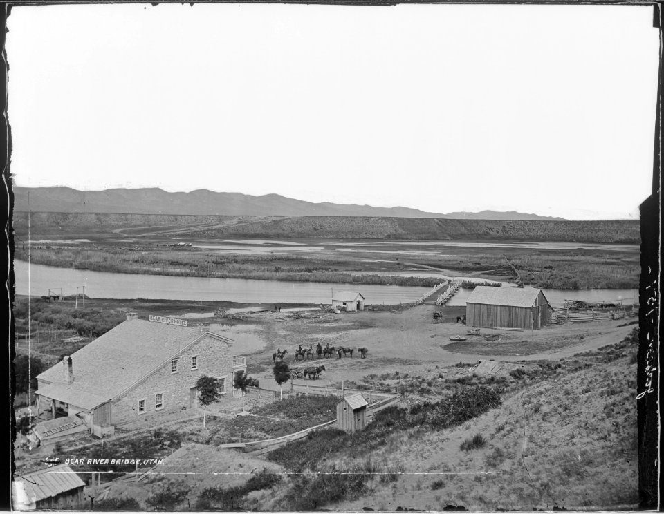 Bear River Hotel and bridge, Box Elder County, Utah - NARA - 516759
