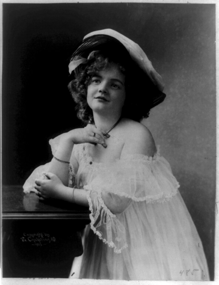 Beatrice Abbey LCCN2002718340