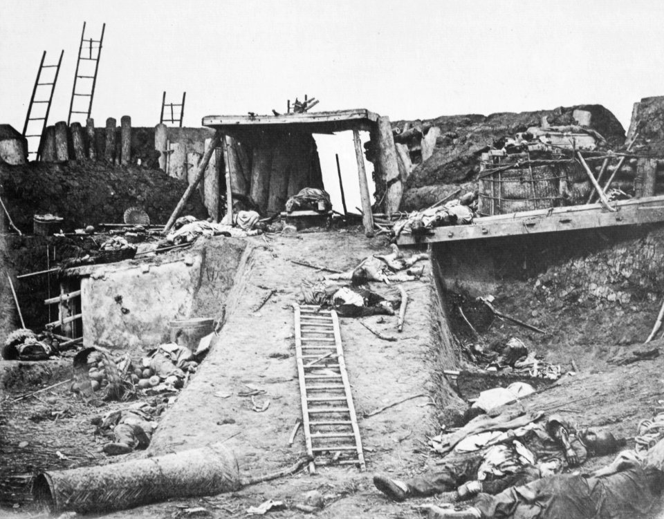 Beato, Felice A. - Das Fort Bakou nach seiner Eroberung durch die alliierten Truppen Englands und Frankreichs (Zeno Fotografie)