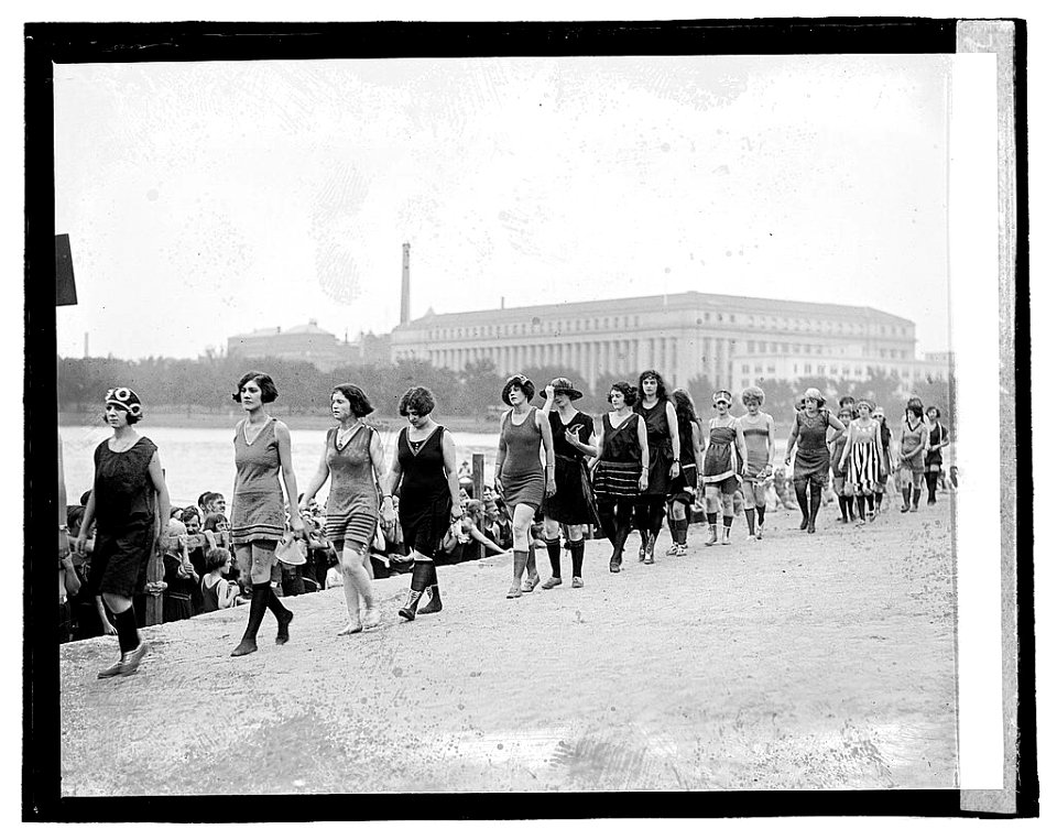 Beauty show, 1922, (8-5-22) LOC npcc.06826