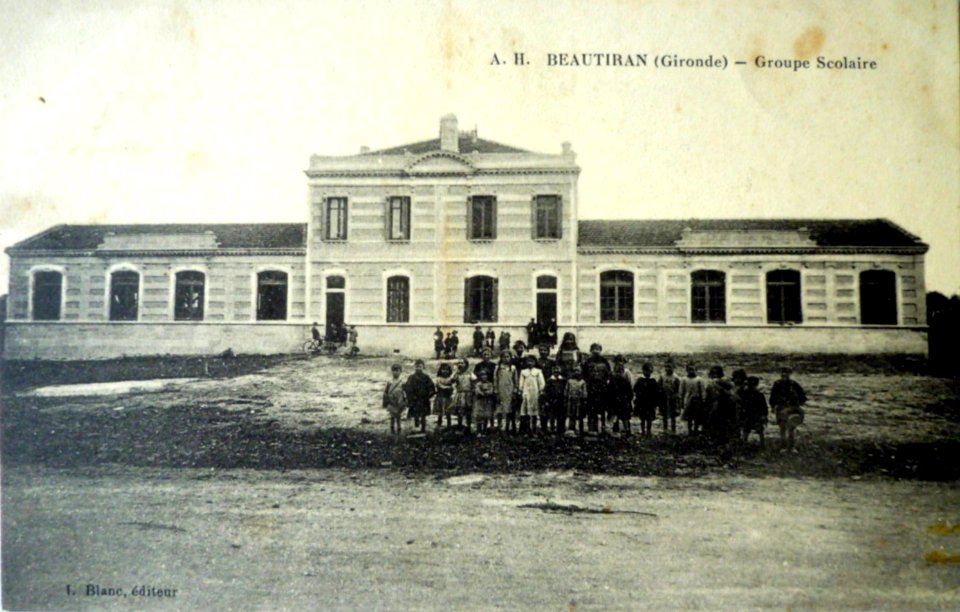 Beautiran groupe scolaire