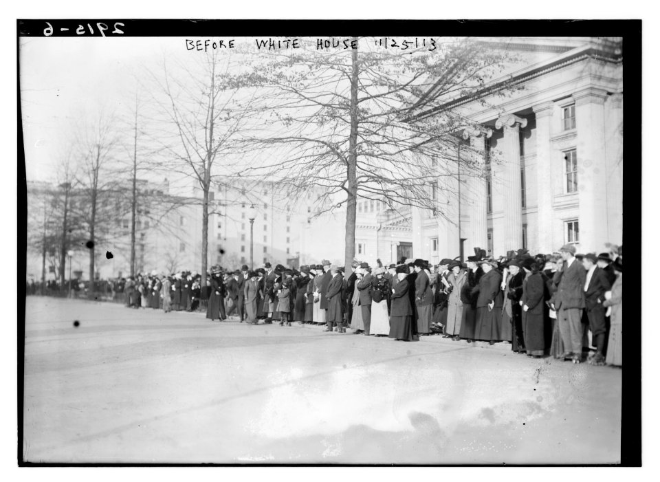 Before White House LCCN2014694874