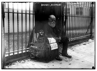 Beggar, Hoboken LCCN2014689735