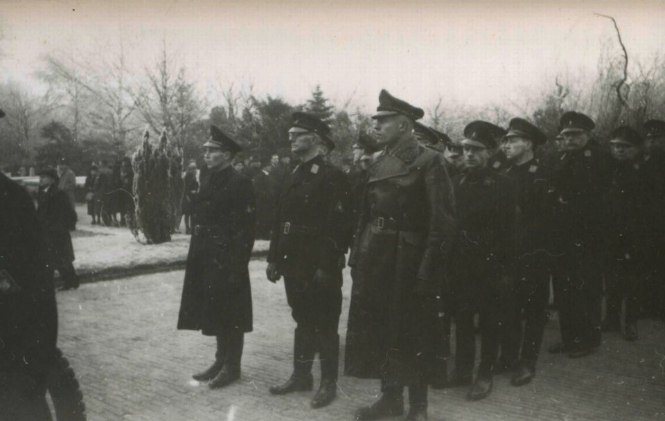 Begrafenis NSB - Fotodienst der NSB - NIOD - 156056