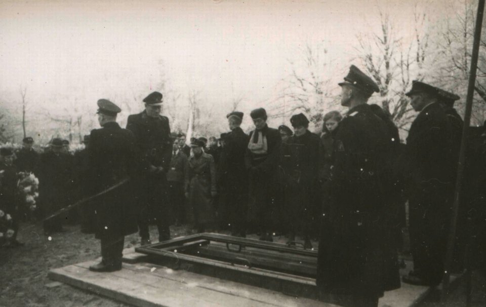 Begrafenis NSB - Fotodienst der NSB - NIOD - 156059